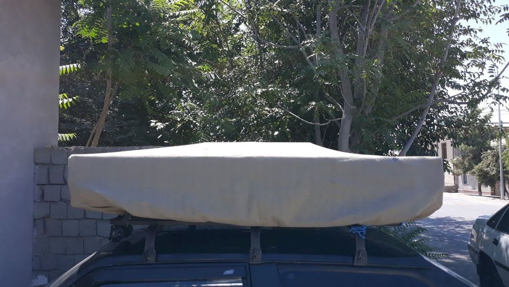 Продаётся автомобильная палатка.