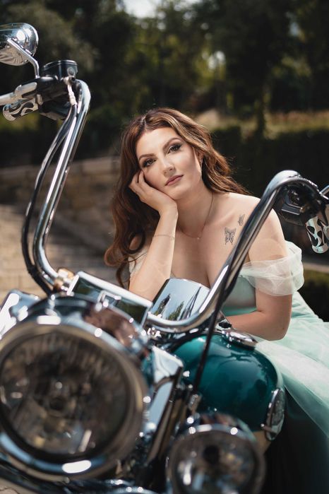 Фотограф на достъпни цени/Професионални фотографски услуги