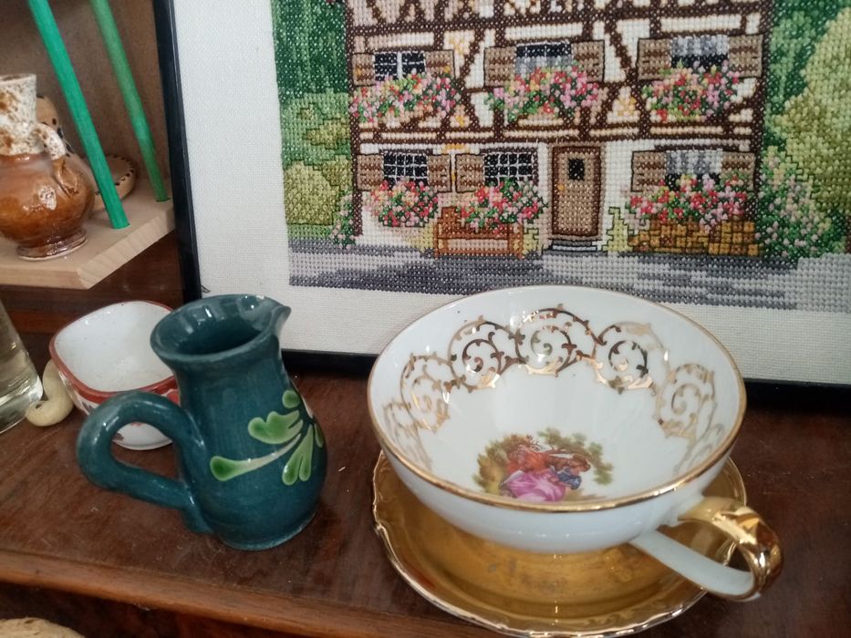 Artizanale și obiecte decorative/ vesela