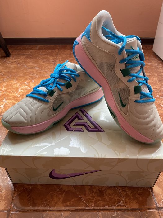 Маратонки Nike Freak 5