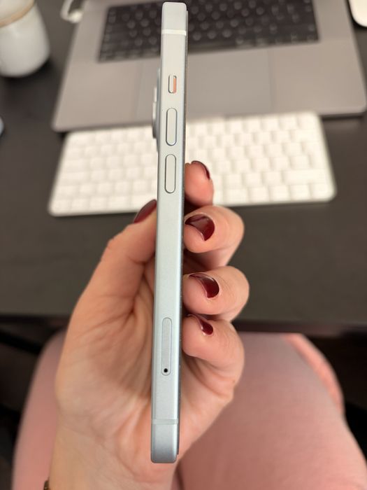 Iphone 15 128GB blue, fara defecte, 87% baterie