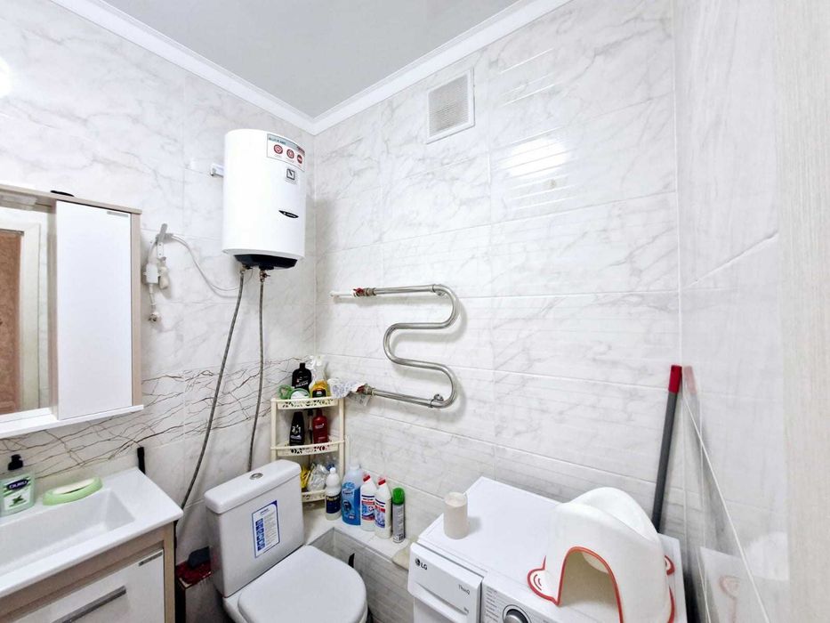 Продажа 2-комнатной квартиры 8 мкрн.