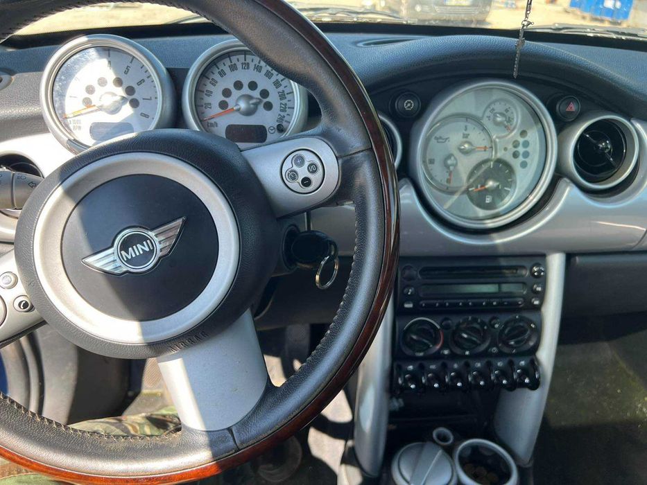 Mini Cooper 1.6 2005 На Части