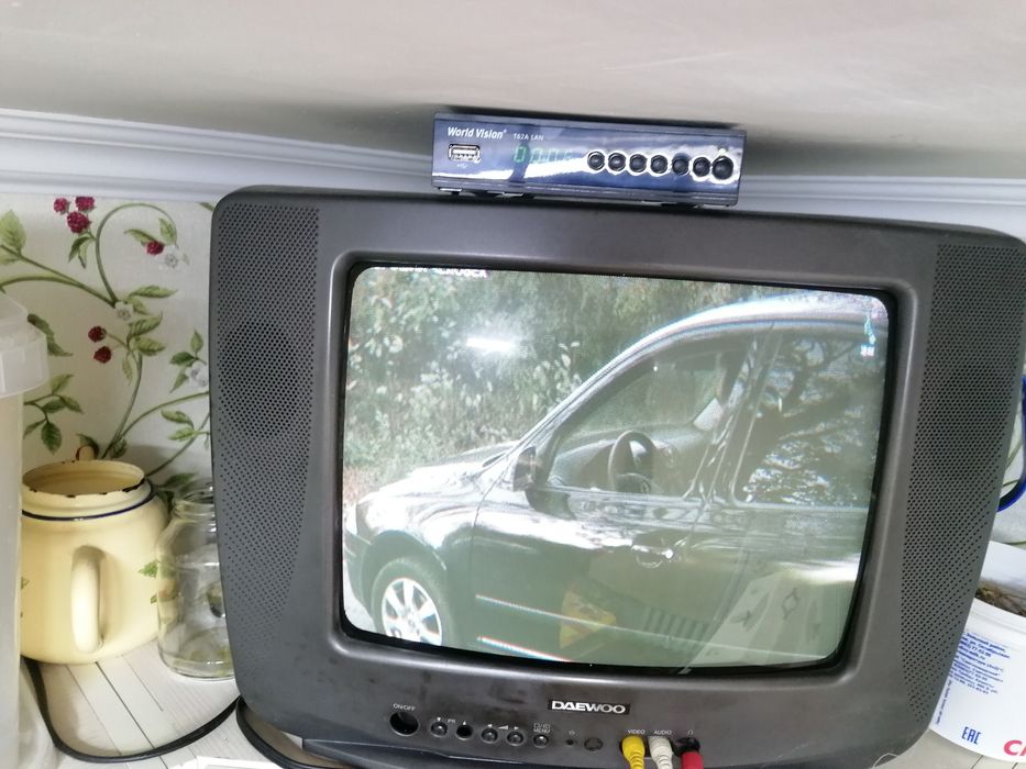 Тюнер ОТАУ-ТВ.       .