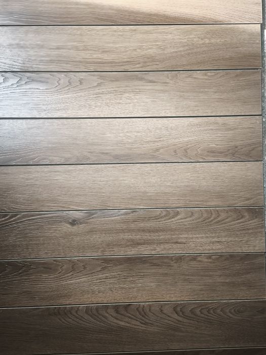 Ламинат 34 класс. Доставка по городу!