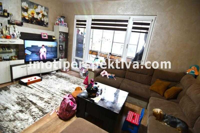 Продава се Двустаен апартамент в Пловдив, Кършияка - 64 кв.м за 1057 €/кв.м - Снимка #1