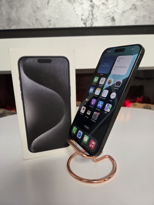 IPhone 15 Pro Max 90% bateria