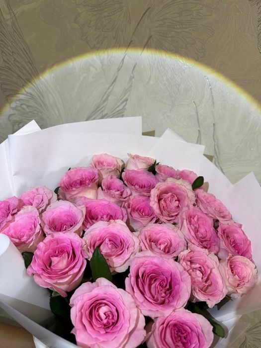 Розовые розы,27шт