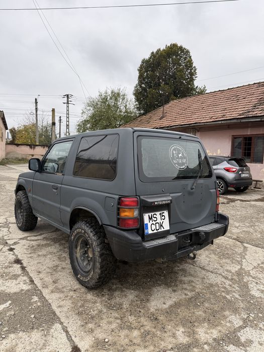 MITSUBISHI Pajero 1994 — imagine 4