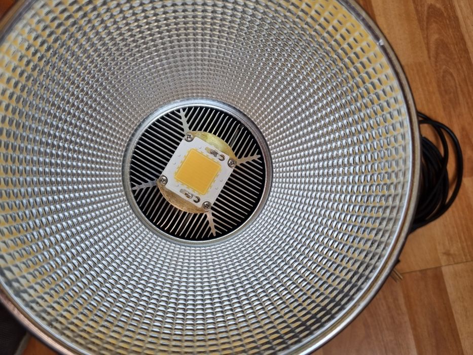 осветление Quadralite VideoLED 1000