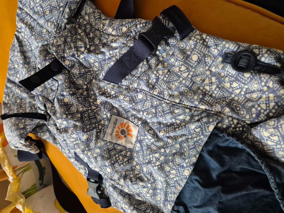 Ергономична раница Ergobaby Adapt