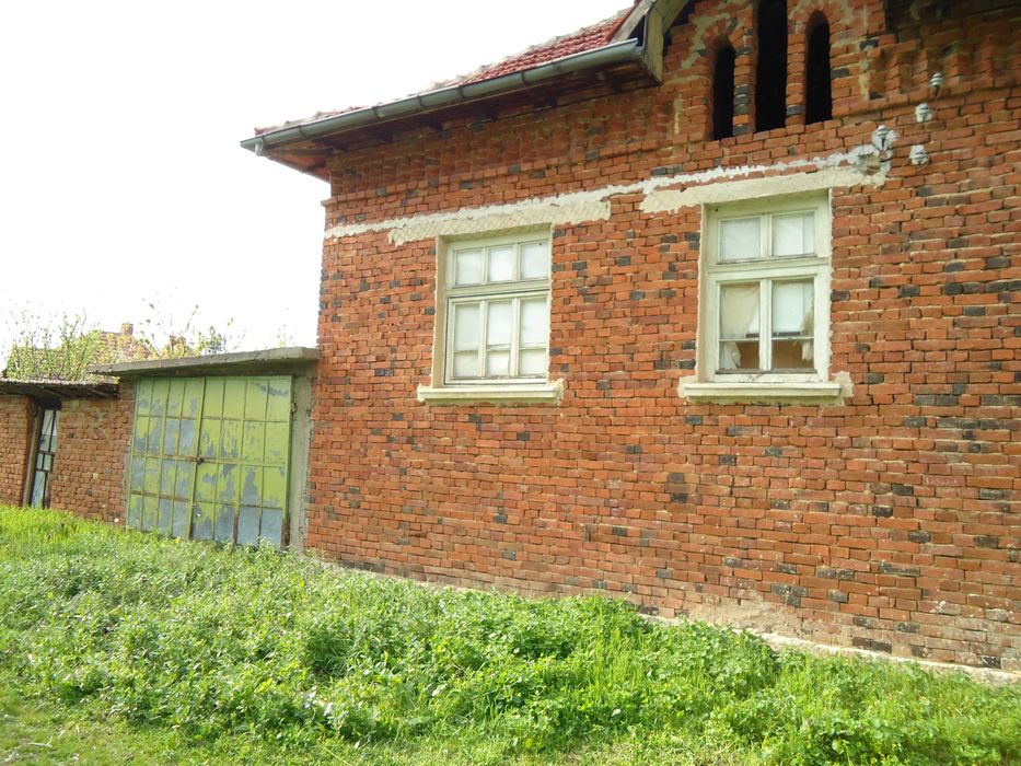 Продава се Къща в с. Буковец, Област Враца - 140 кв.м за 122 €/кв.м - Снимка #2