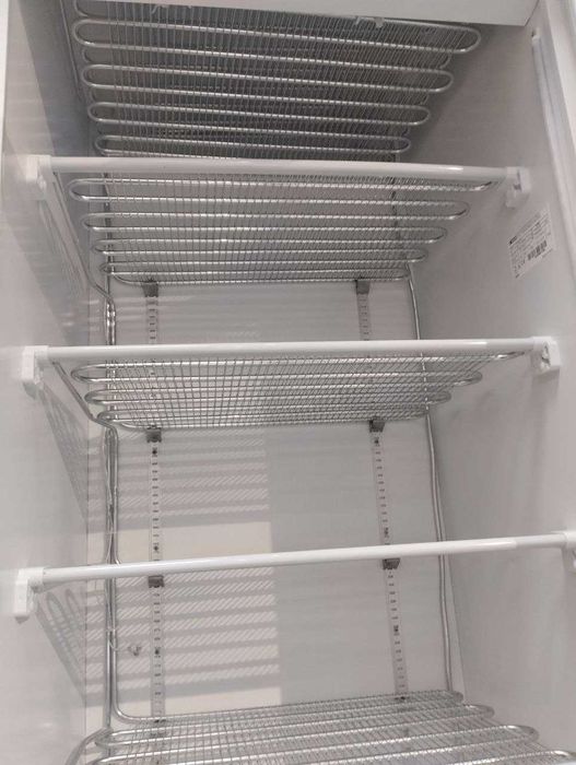 Шкаф холодильный для напитков UGUR USS 440 DTKL Nodir malika sikal