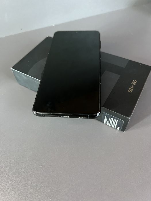 Samsung S21+  Galaxy buds 2 в подарок