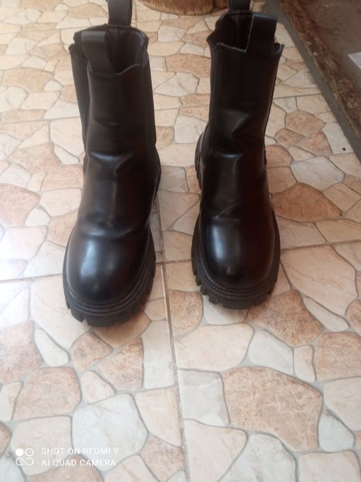 Женские ботинки 40размер