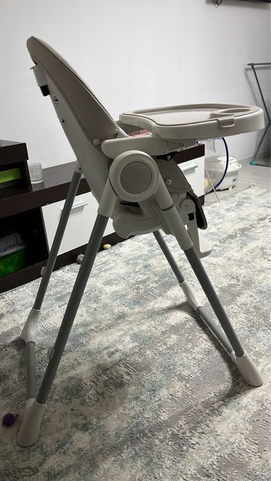 Продам стульчик для кормления