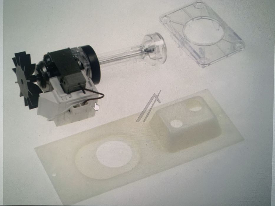 Pompa apa masina cuburi de gheata diferite marci si modele noi