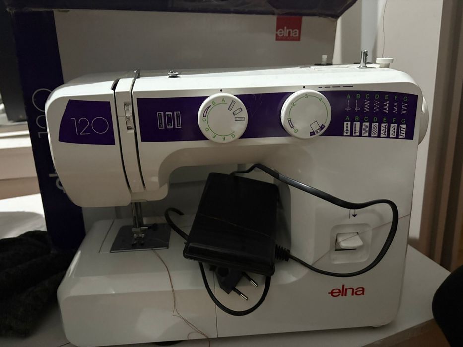 Mașină de cusut Elna 120 – elvețiană