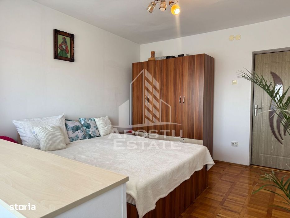 Apartament cu 2 camere, centrala proprie,