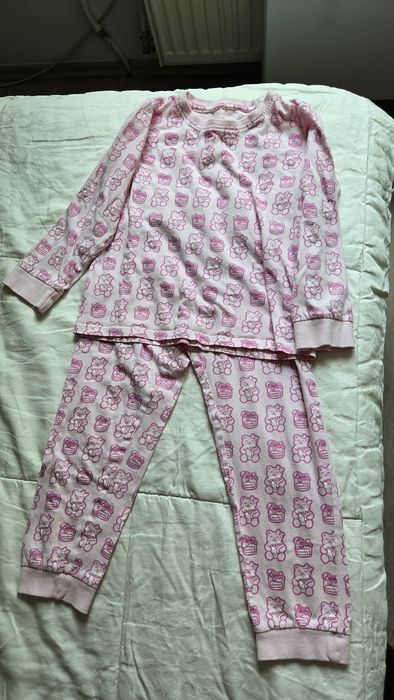 Детска пижами Guess
