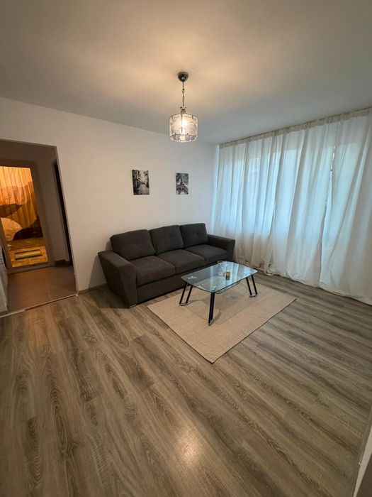 Apartament de inchiriat