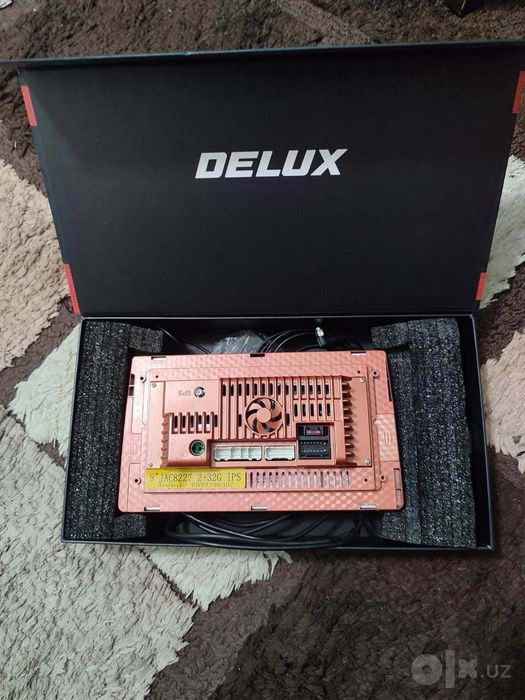 Автомагнитола сенсорная Deluxe (новая)