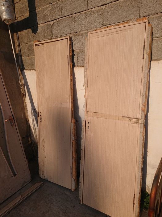 Двери межконатные