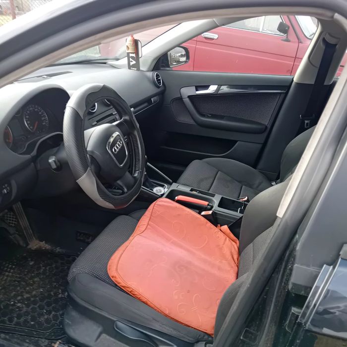 Audi A3 Sporback 1.9tdi 105кс