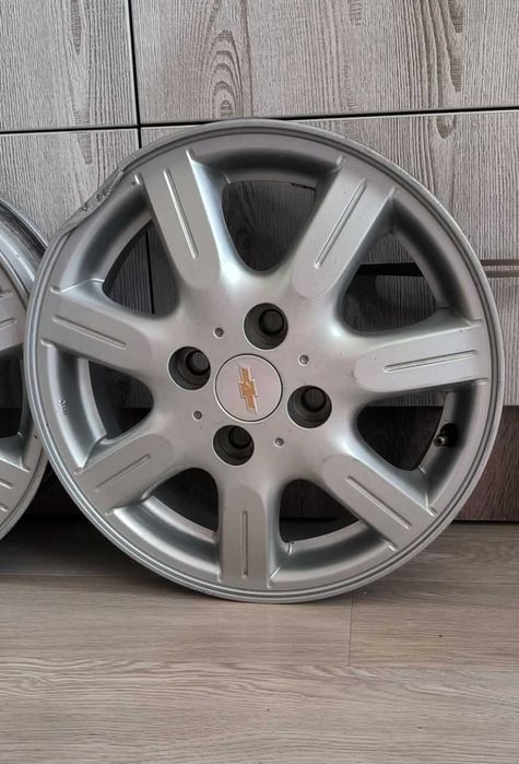 Алюминиевые литые диски R14 Spark LT 3 поз.