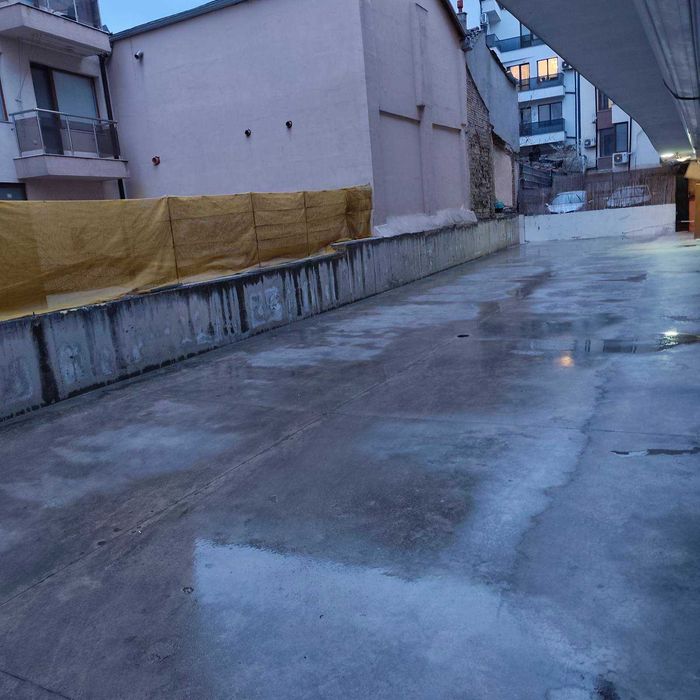 Паркомясто, ул Божур