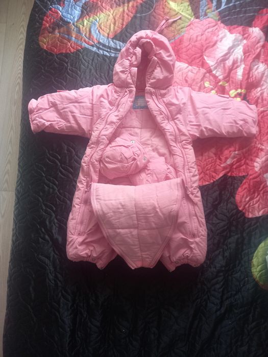 Продам комбенезон на девочку