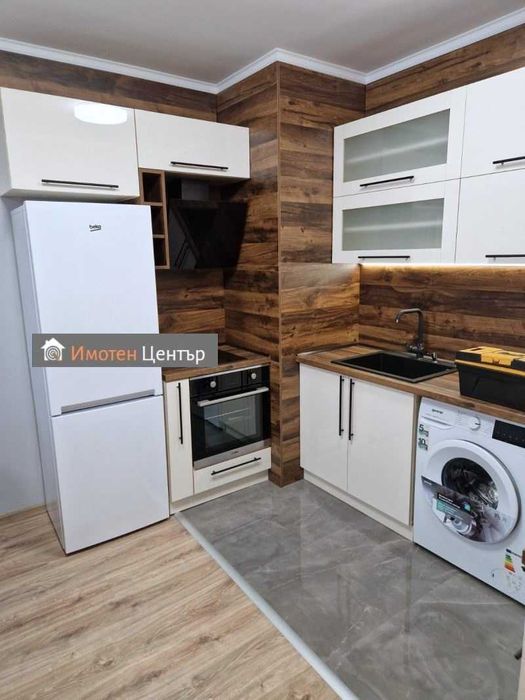 Дава се под наем Двустаен апартамент в София, Младост 4 - 73 кв.м за 765 € - Снимка #3