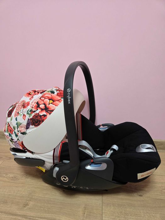 Cybex стол за кола Cloud Z i-size Spring/Blossom