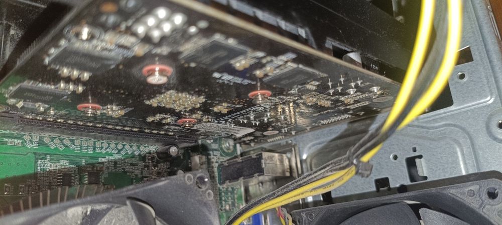 Продам GTX 650ti