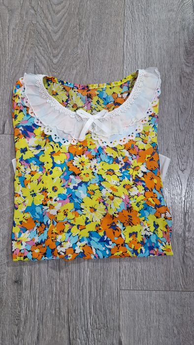 Camasa multicolora cu broderie
