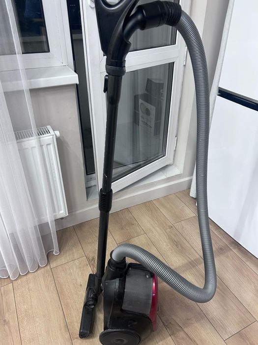 Продам пылесос Samsung