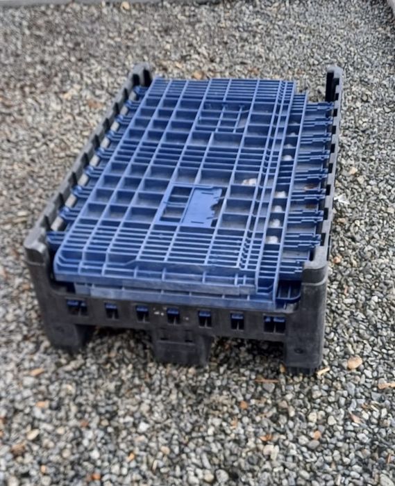 Recipient pliabil pentru paleți