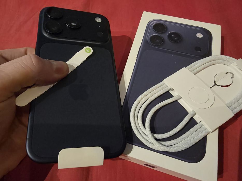 -Iphone 17Pro, Nou, 256Gb, 8Ram, 0 cicluri incarcare, neactivat, nefol