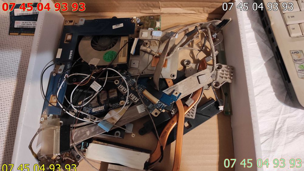 laptop acer aspire 7520G pentru piese fara ram hdd display placa acc