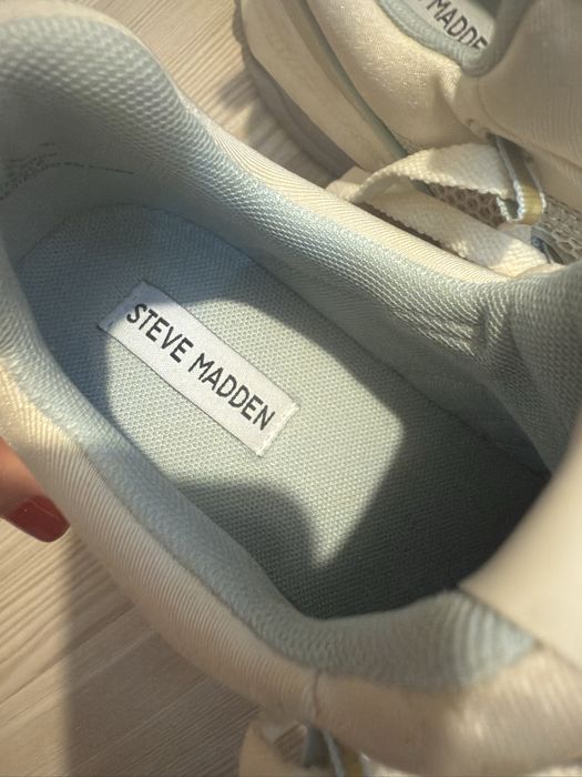 Sneakers Steve Madden -Medallion mas 38 (7.5)