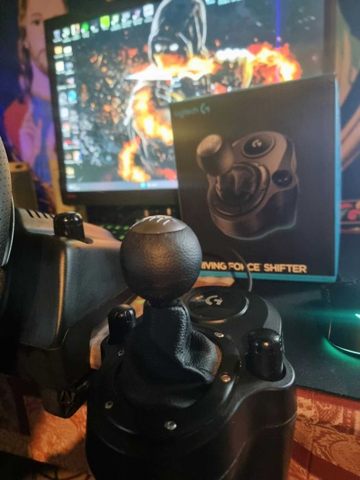 Volan Logitech G920 + Pedale + Schimbător de viteze – Set complet Gaming