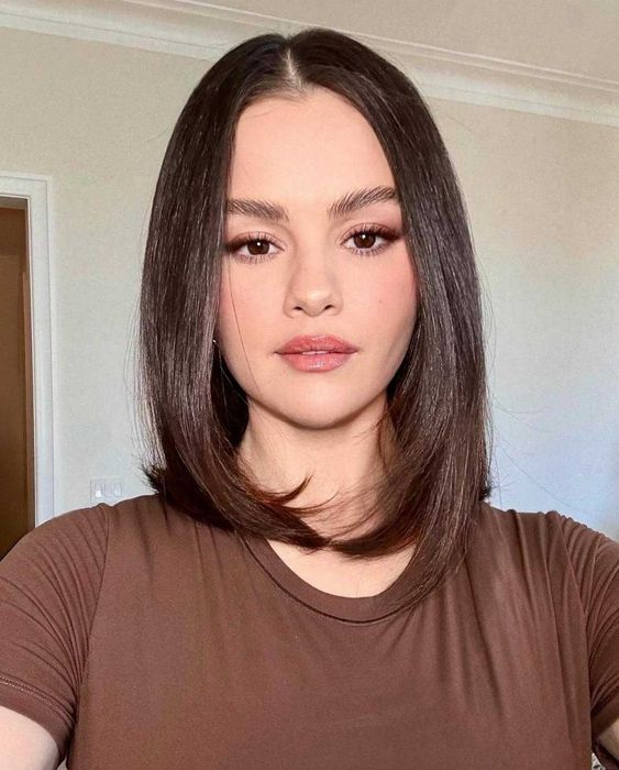 Autoportrete, peisaje realizate in acoarela sau alte tehnici