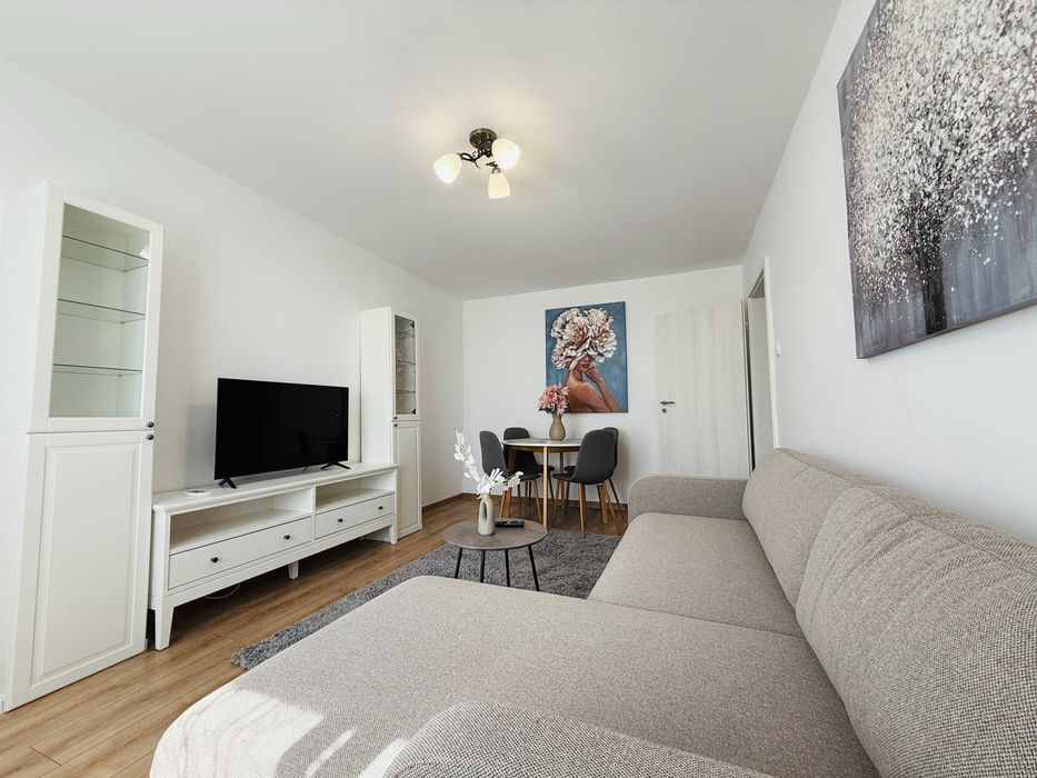 Inchiriez apartament 3 camere Crangasi Giulesti