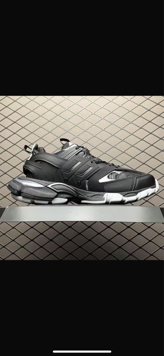 Налични дамски кецове