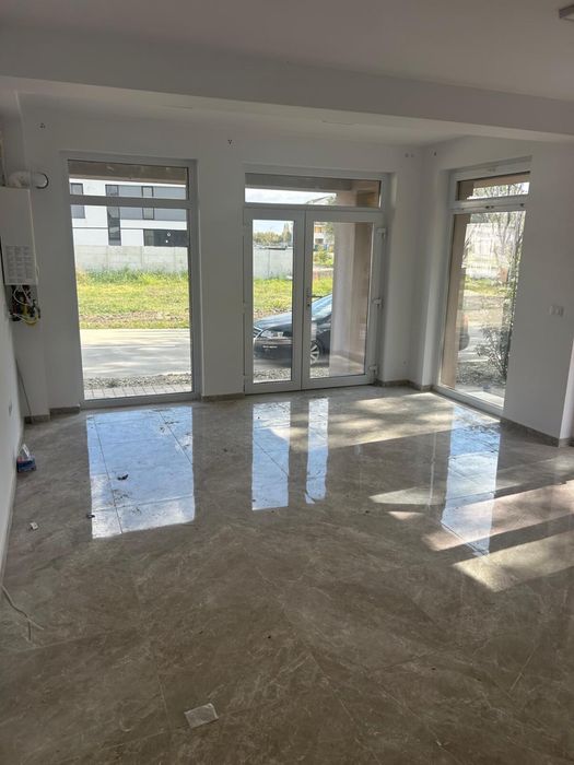 Spatiu comercial de inchiriat