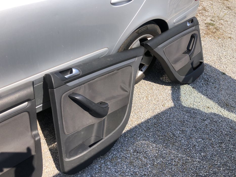 Кори за врати vw golf 5 комби