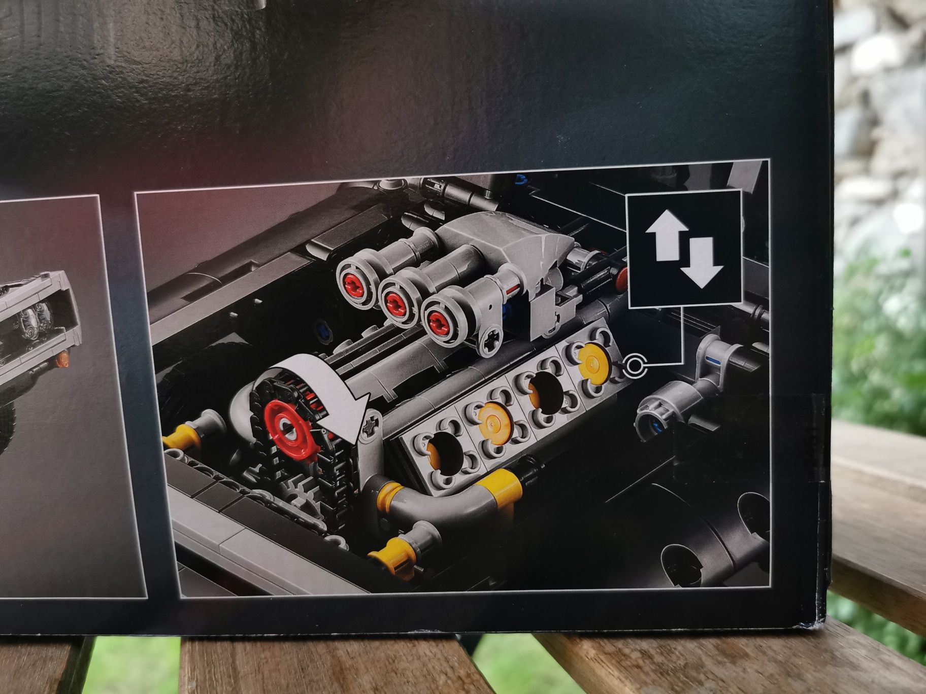Lego Technic 42111 Dom's Dodge Charger Лего Додж Бързи и яростни гр ...
