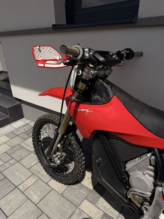 Stark Varg alpha 80hp enduro