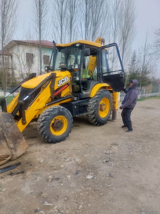 Ekskavator JCB 2DX