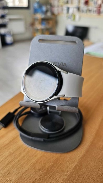 Samsung Galaxy Watch 5 - WiFi - 40mm - Grad C Silver